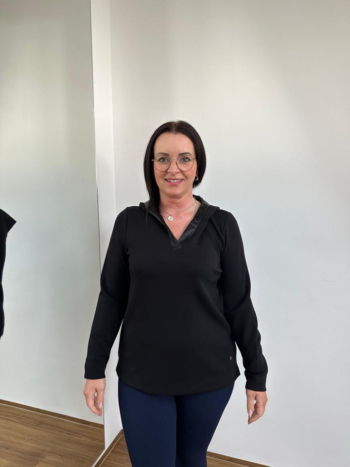 Black hooded sweatshirt - Vera Meyer