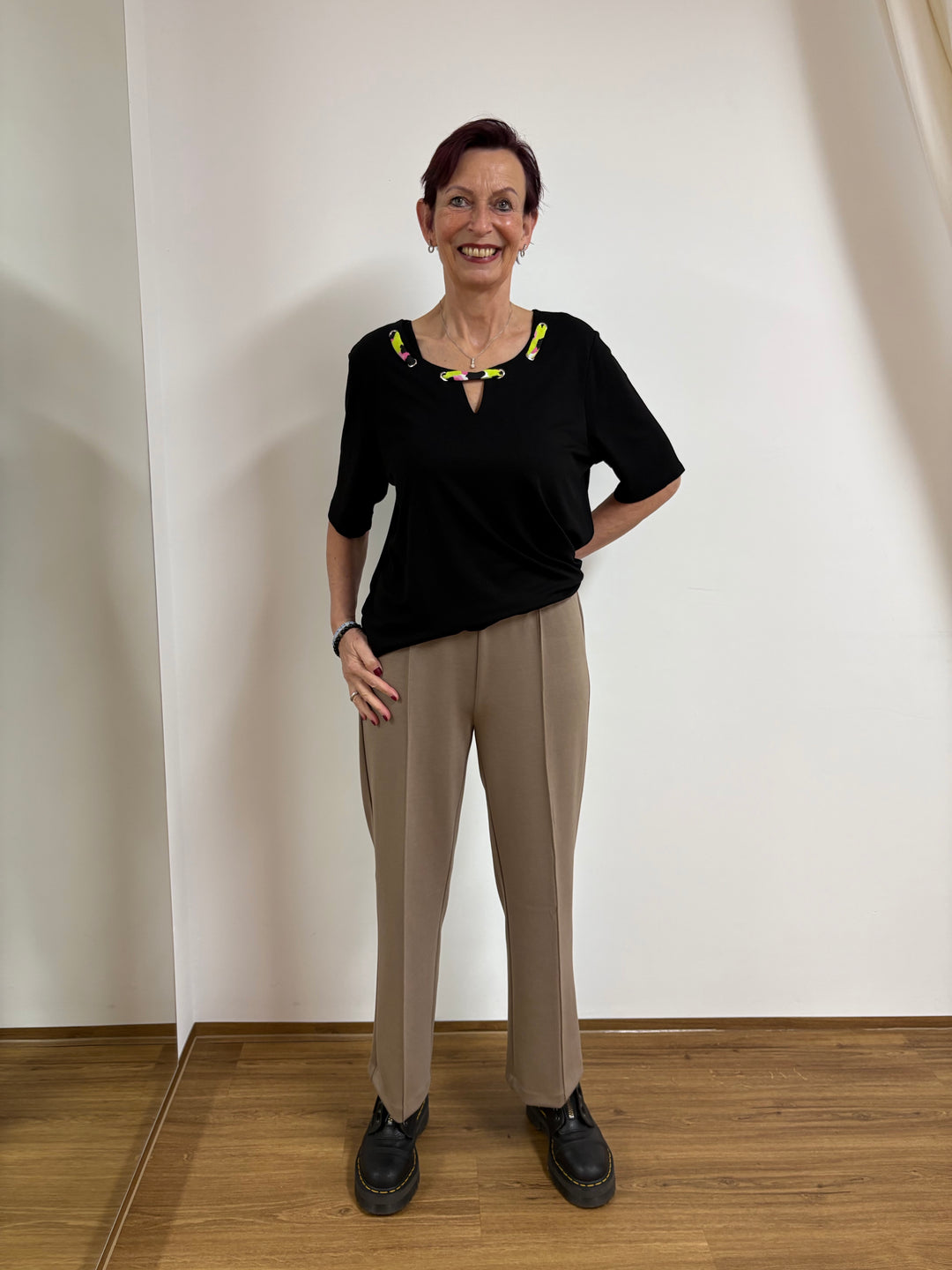 Feine Bundfaltenhose Creme